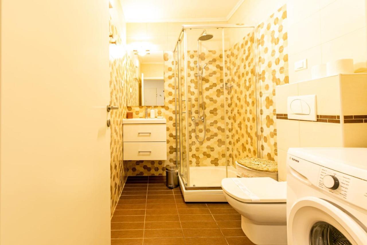 Pula City Accomodation Bagian luar foto